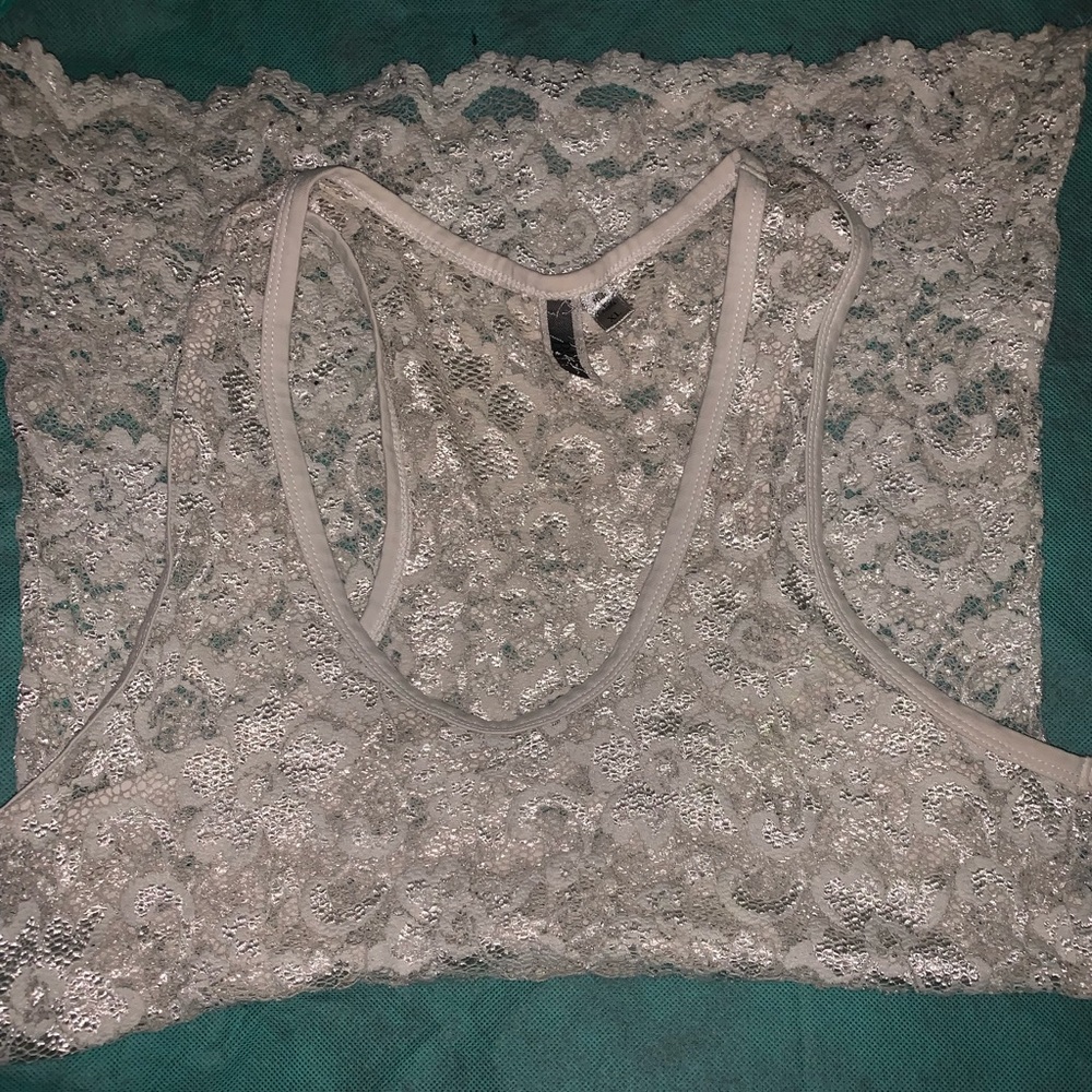 BKE lace tank and layering tank in dark gray